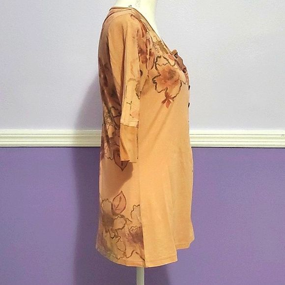 Gypsy Pink Peachy Botanical Floral Quarter Buttoned Fitted Sweater Top - Picture 4 of 10